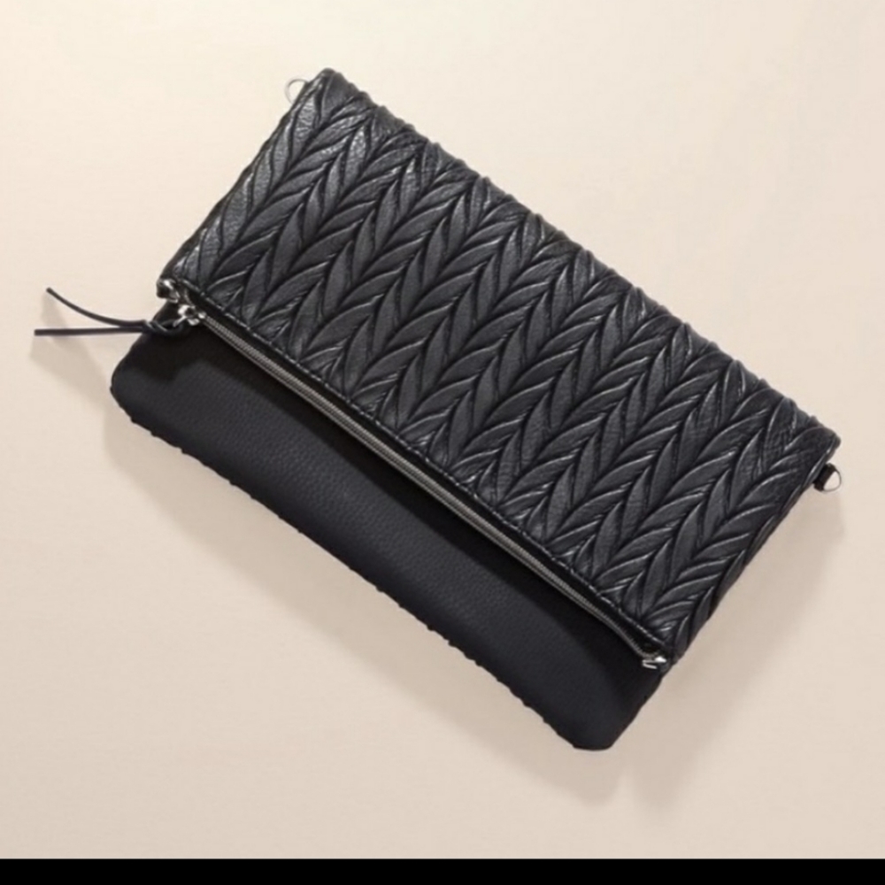 Stella & Dot Waverly Clutch / Crossbody Bag